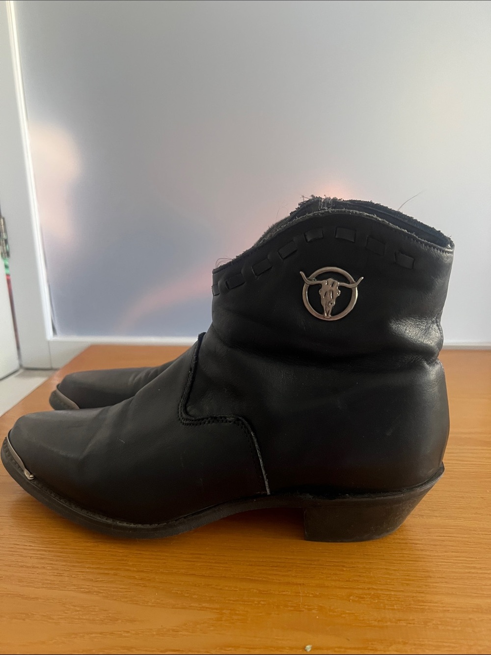 Capezio black leather ankle boots western USA made zip side 8.5